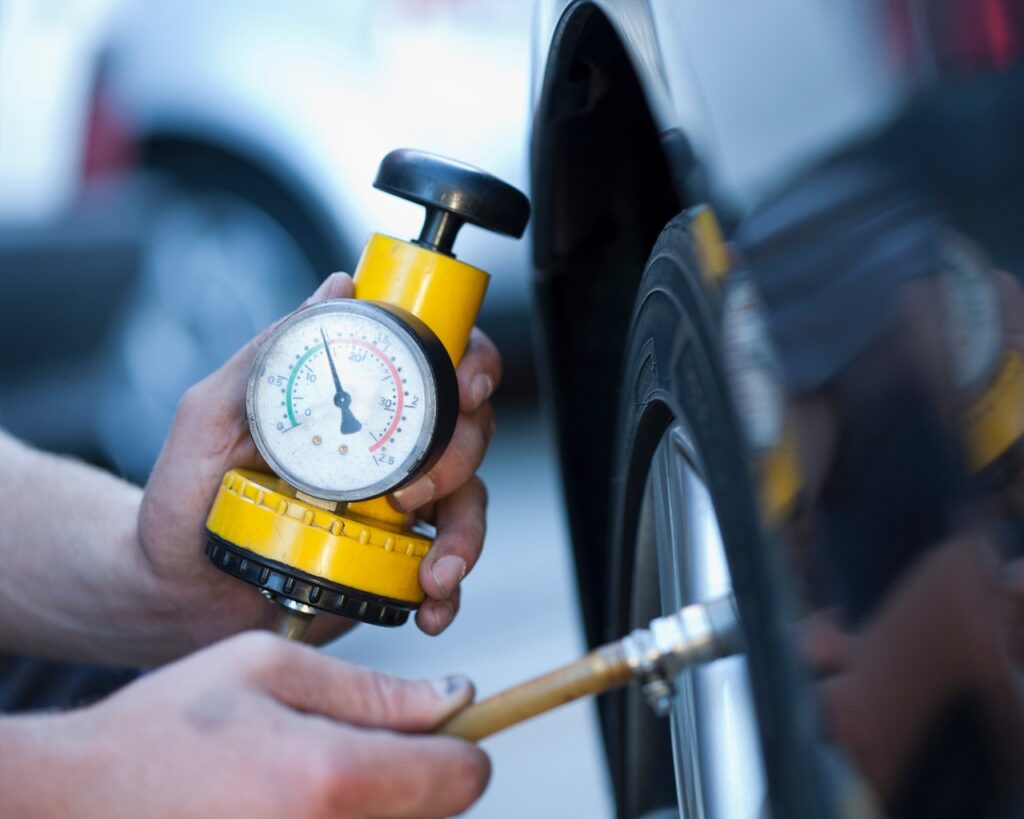 wheel balancing vs alignment - wheel alignment